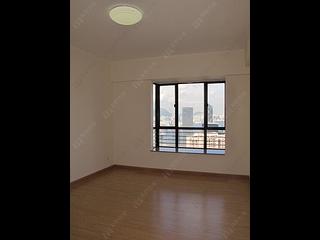 Mid Levels Central - Clovelly Court 04