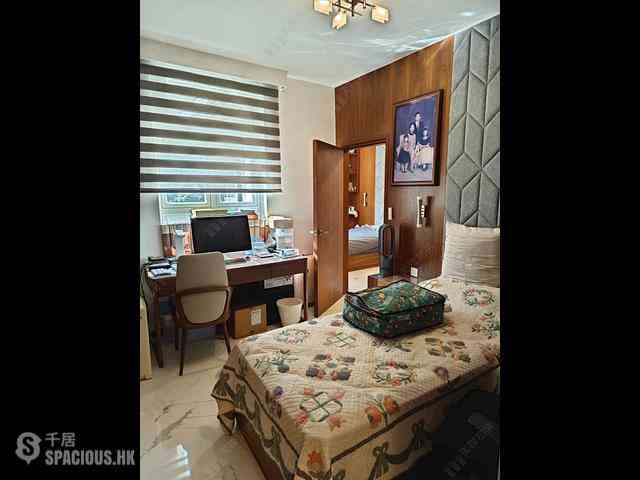 Mid Levels Central - Tregunter Block 1 15