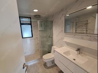 Mid Levels Central - Clovelly Court 09