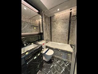 Wong Chuk Hang - The Southside Phase 3B Blue Coast Tower 2A 02