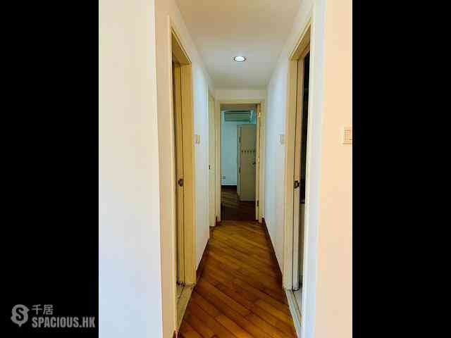 Stubbs Road - The Notting Hill 06
