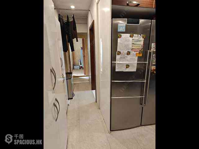 Mid Levels Central - Tregunter Block 1 23