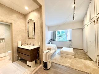 The Peak - Kellett View Town Houses 05