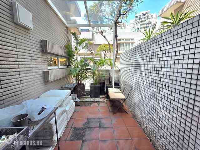 Tung Chung - Coastal Skyline Phase 2 Le Bleu 05