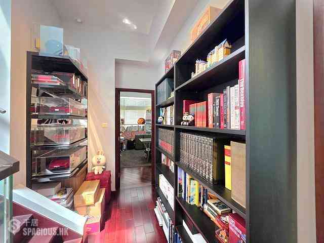 Tung Chung - Coastal Skyline Phase 2 Le Bleu 13