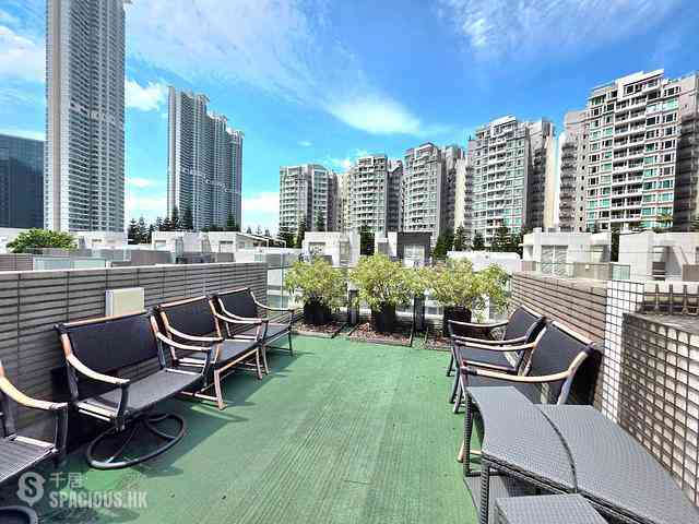 Tung Chung - Coastal Skyline Phase 2 Le Bleu 16