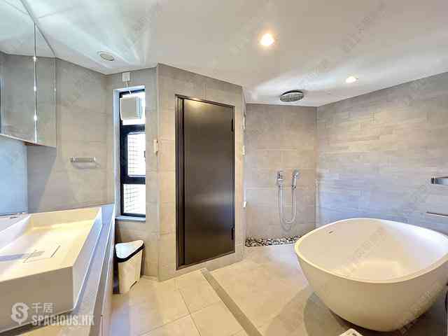Mid Levels Central - Birchwood Place 10
