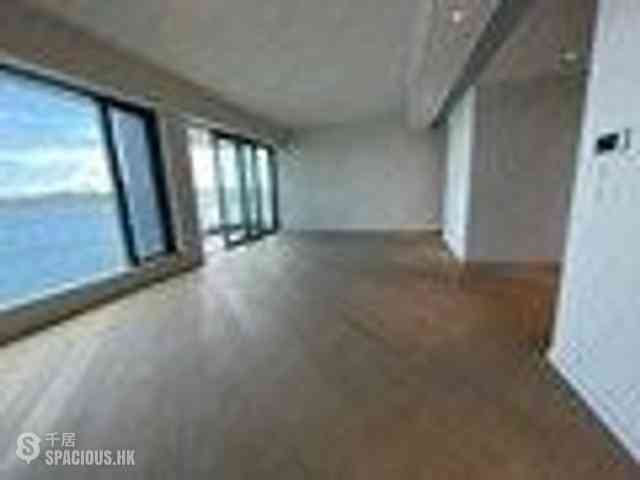Ap Lei Chau - The Corniche Tower 1 02