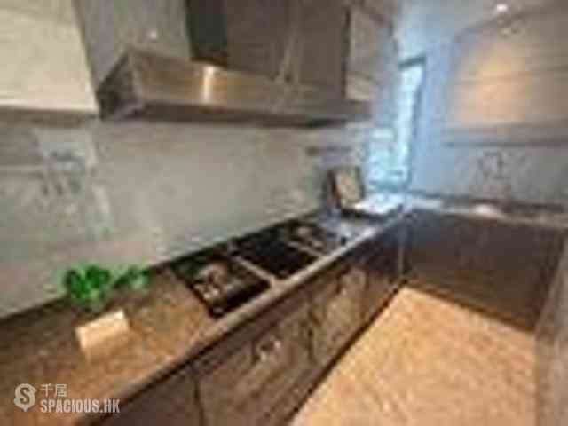 Wong Chuk Hang - The Southside Phase 3B Blue Coast Tower 1B 07