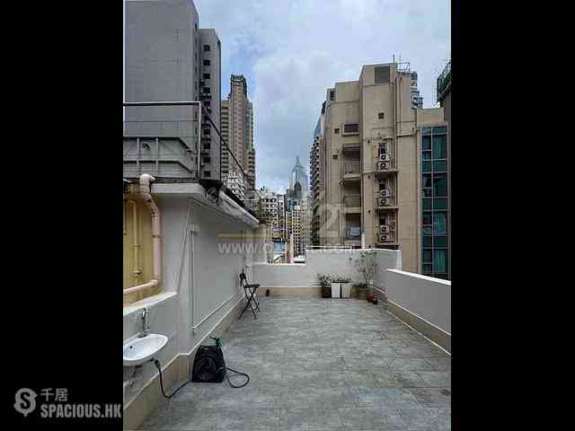 Wan Chai - Sau Wah Court 02
