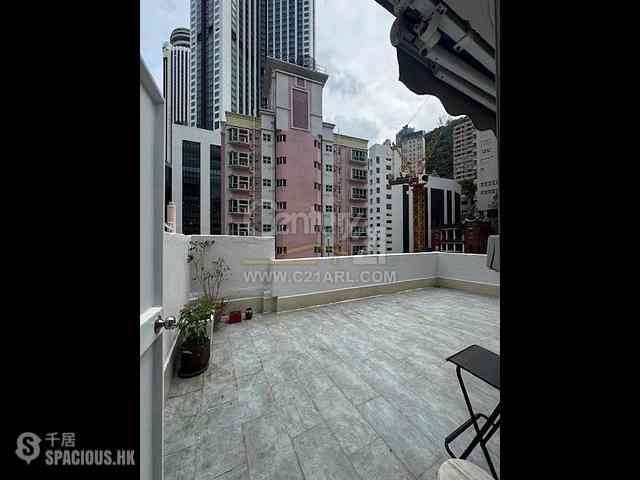 Wan Chai - Sau Wah Court 03