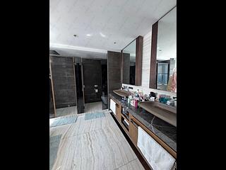Wong Chuk Hang - Marinella Block 3 05