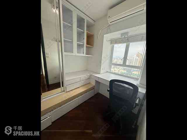 Tai Kok Tsui - The Long Beach Tower 3 04
