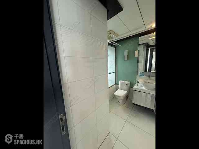 Tai Kok Tsui - The Long Beach Tower 3 06