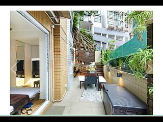 Stubbs Road - The Notting Hill 02