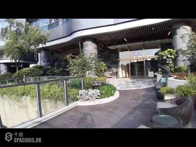 Mid Levels West - University Heights 10