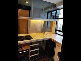 Mid Levels Central - Robinson Heights 03