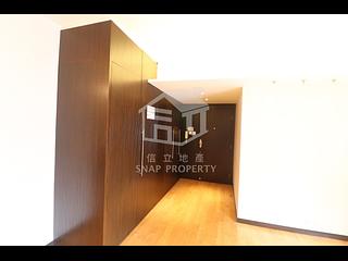 Mid Levels Central - Robinson Heights 09