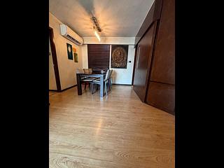Mid Levels Central - Goldwin Heights 02