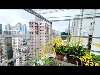 Sai Wan Ho - Lee Ga Building 09