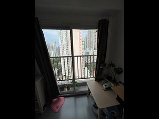 Sai Ying Pun - Fung Yat Building 06