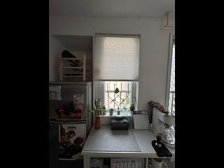 Sai Ying Pun - Fung Yat Building 07