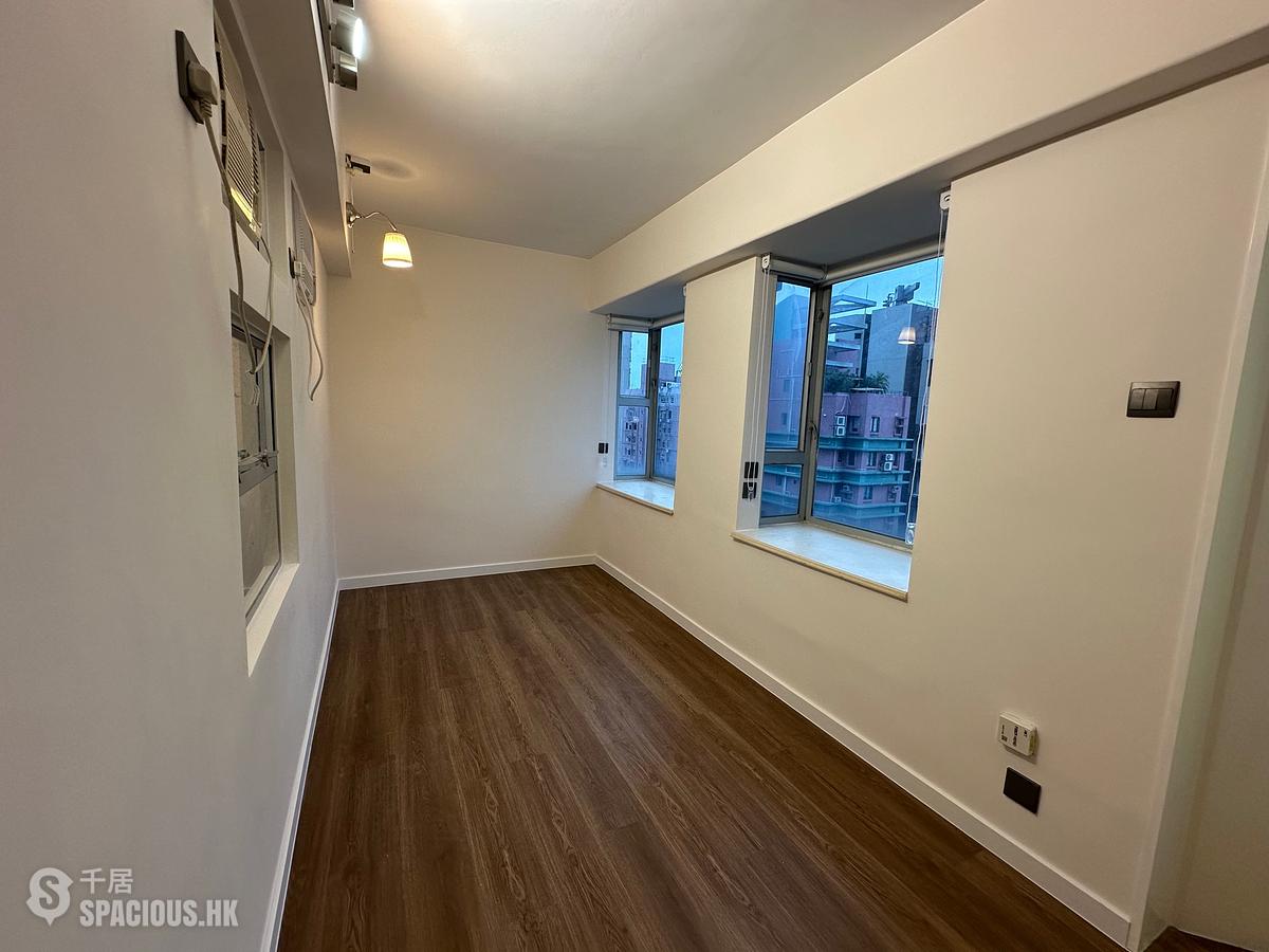 Sai Ying Pun - Jade Court 01