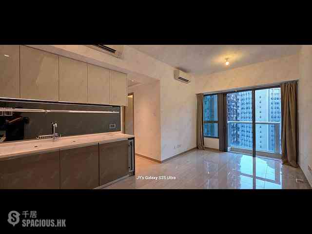 Wong Chuk Hang - The Southside Phase 1 Southland Tower 2B 04