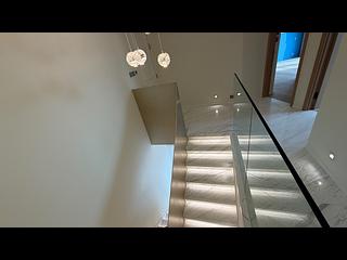 Sai Ying Pun - The Summa Block 1 07