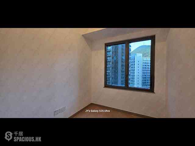 Wong Chuk Hang - The Southside Phase 1 Southland Tower 2B 06