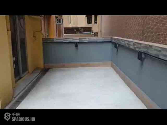 Wan Chai - Pao Woo Mansion 05