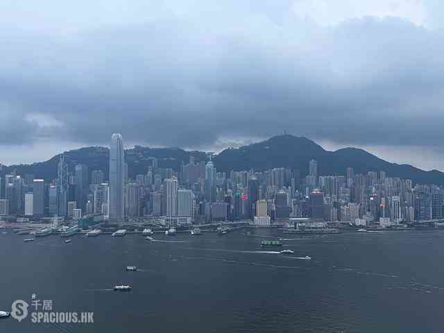 West Kowloon - The Harbourside 01