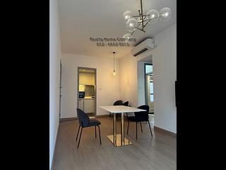 Sai Ying Pun - Island Crest Block 2 06