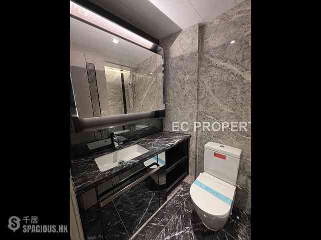 Wong Chuk Hang - The Southside Phase 3B Blue Coast 08