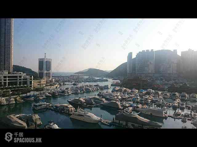 Wong Chuk Hang - Marinella 01