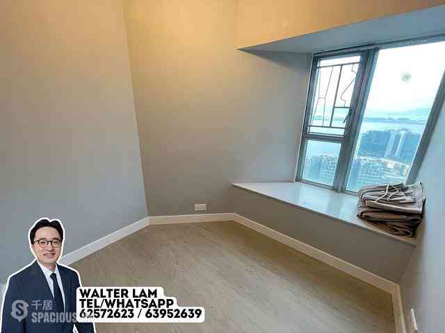 Tung Chung - Coastal Skyline Phase 3 La Rossa Block B (Block 8) 06