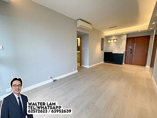 Tung Chung - Coastal Skyline Phase 3 La Rossa Block B (Block 8) 02