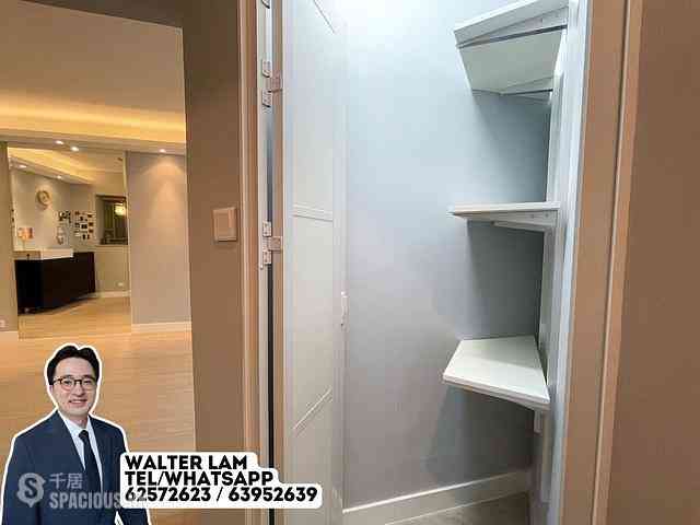 Tung Chung - Coastal Skyline Phase 3 La Rossa Block B (Block 8) 11