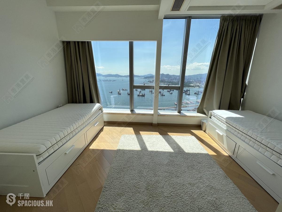 West Kowloon - The Cullinan (Tower 21 Zone 2 Luna Sky) 01