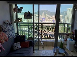 Tai Kok Tsui - Hampton Place 03