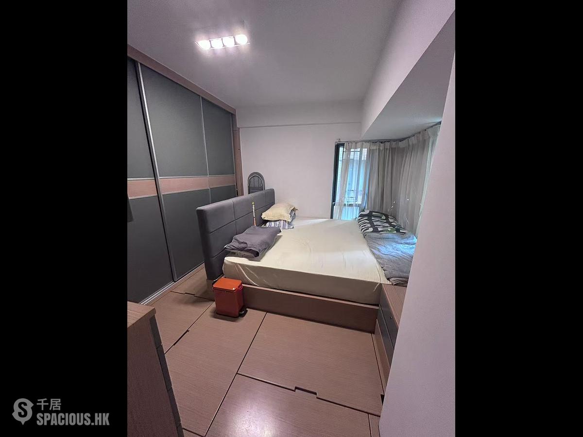 Tai Kok Tsui - Island Harbourview Block 2 01
