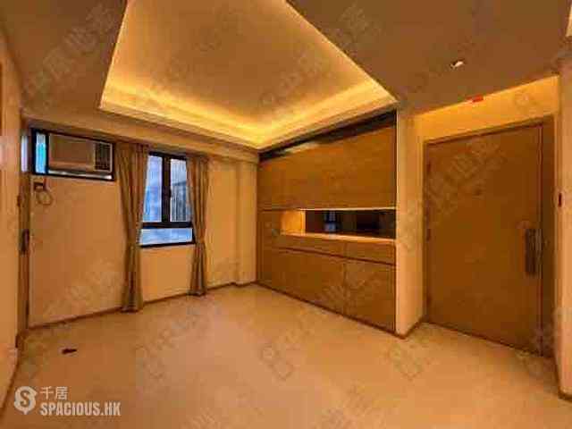 Mid Levels Central - Robinson Heights 05