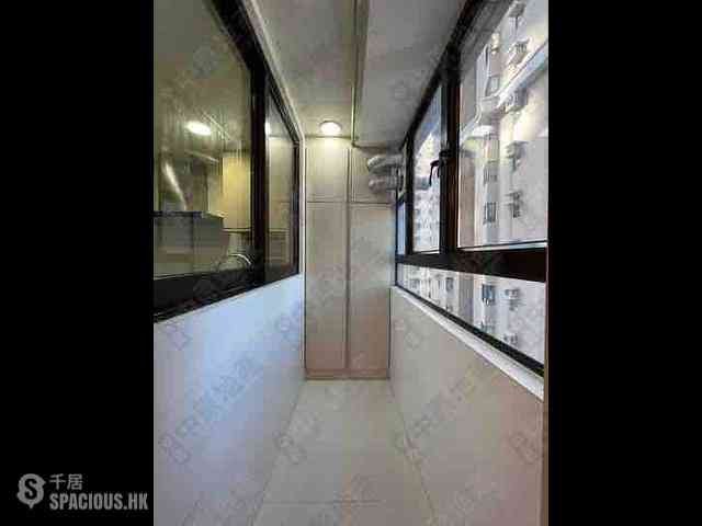 Mid Levels Central - Robinson Heights 12