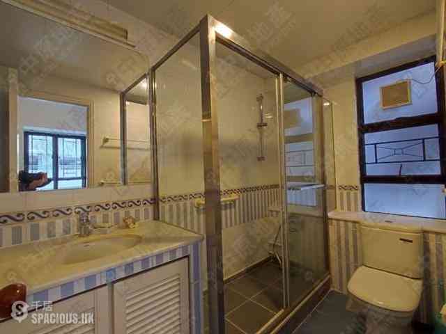 Mid Levels Central - Robinson Heights 06
