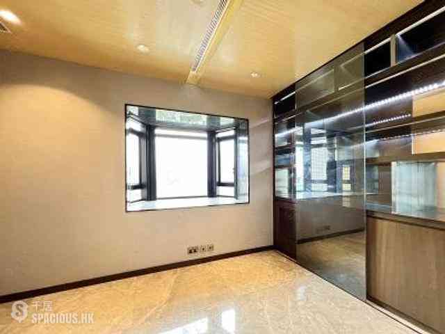 Mid Levels Central - Kennedy Heights 10