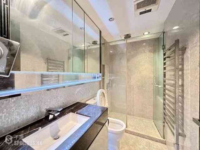 Mid Levels Central - Kennedy Heights 11
