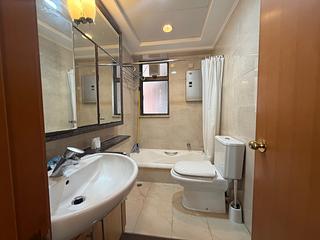 Shek Tong Tsui - The Belcher's Phase 2 Block 6 03