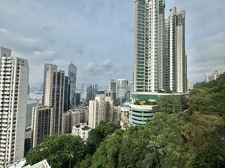 Mid Levels Central - Chung Tak Mansion 02