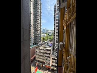Wan Chai - Chung Wui Mansion 04