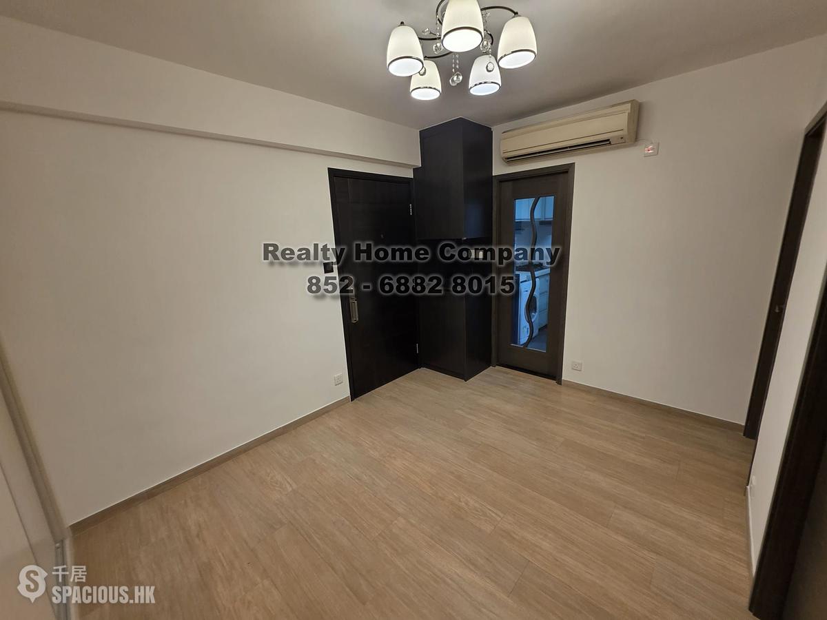 Sai Ying Pun - Hang Sing Mansion 01